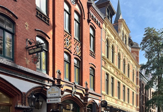 23-09-25 14-06-50 7437